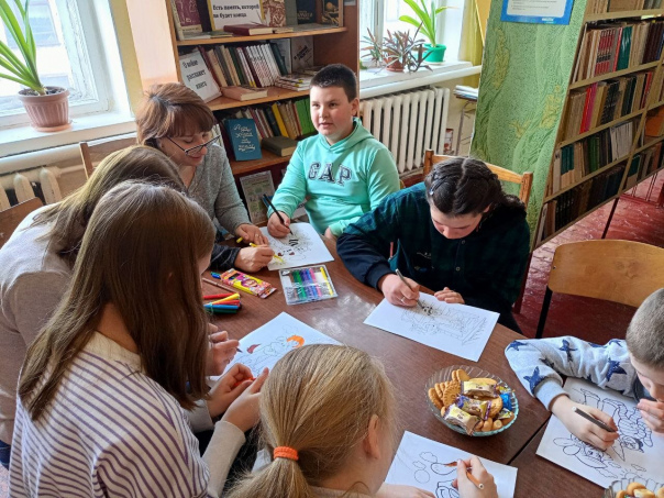 Заседание семейного клуба «Вместе почитаем, вместе поиграем».