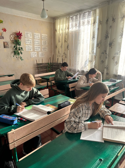 ВНЕУРОЧНАЯ ДЕЯТЕЛЬНОСТЬ ПО ПОДГОТОВКЕ К ЕГЭ ПО РУССКОМУ ЯЗЫКУ.